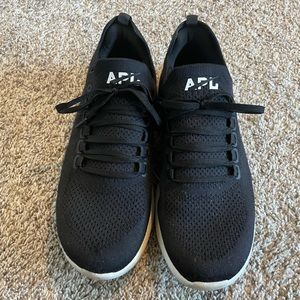 Men’s Running Shoes